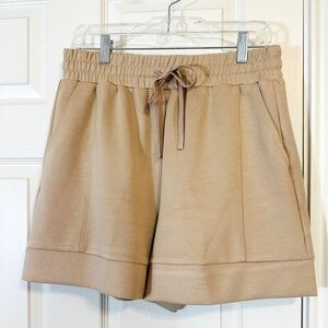 Anrabess from Amazon Tan soft knit size large shorts